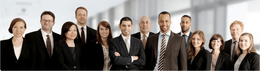 Unternehmens Fotografie im Büro vor Ort. Koeln Fotostudio